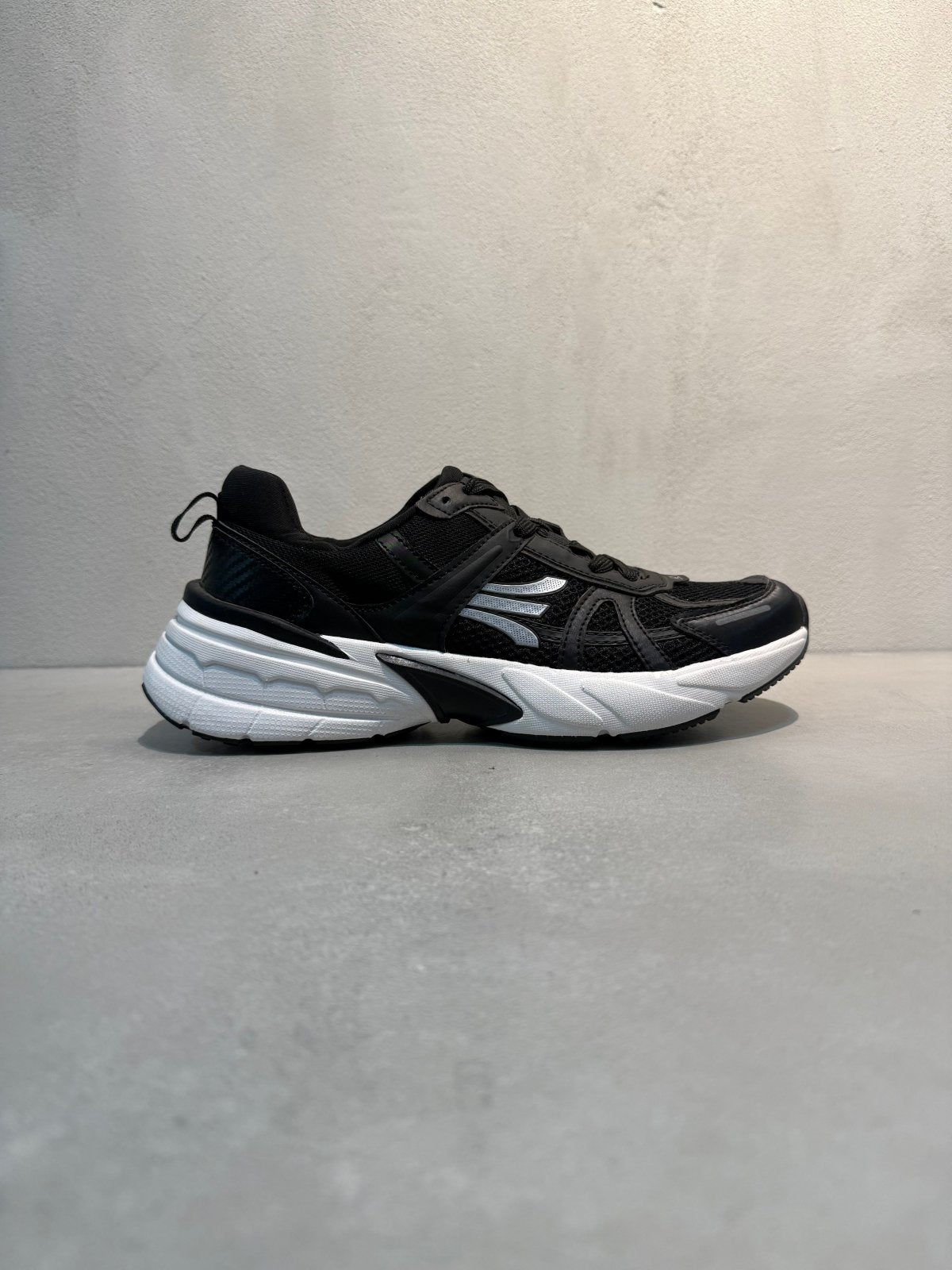 Tenis Negro 13826 de Cordones Casual para Hombre en Calzado 365 Costa Rica