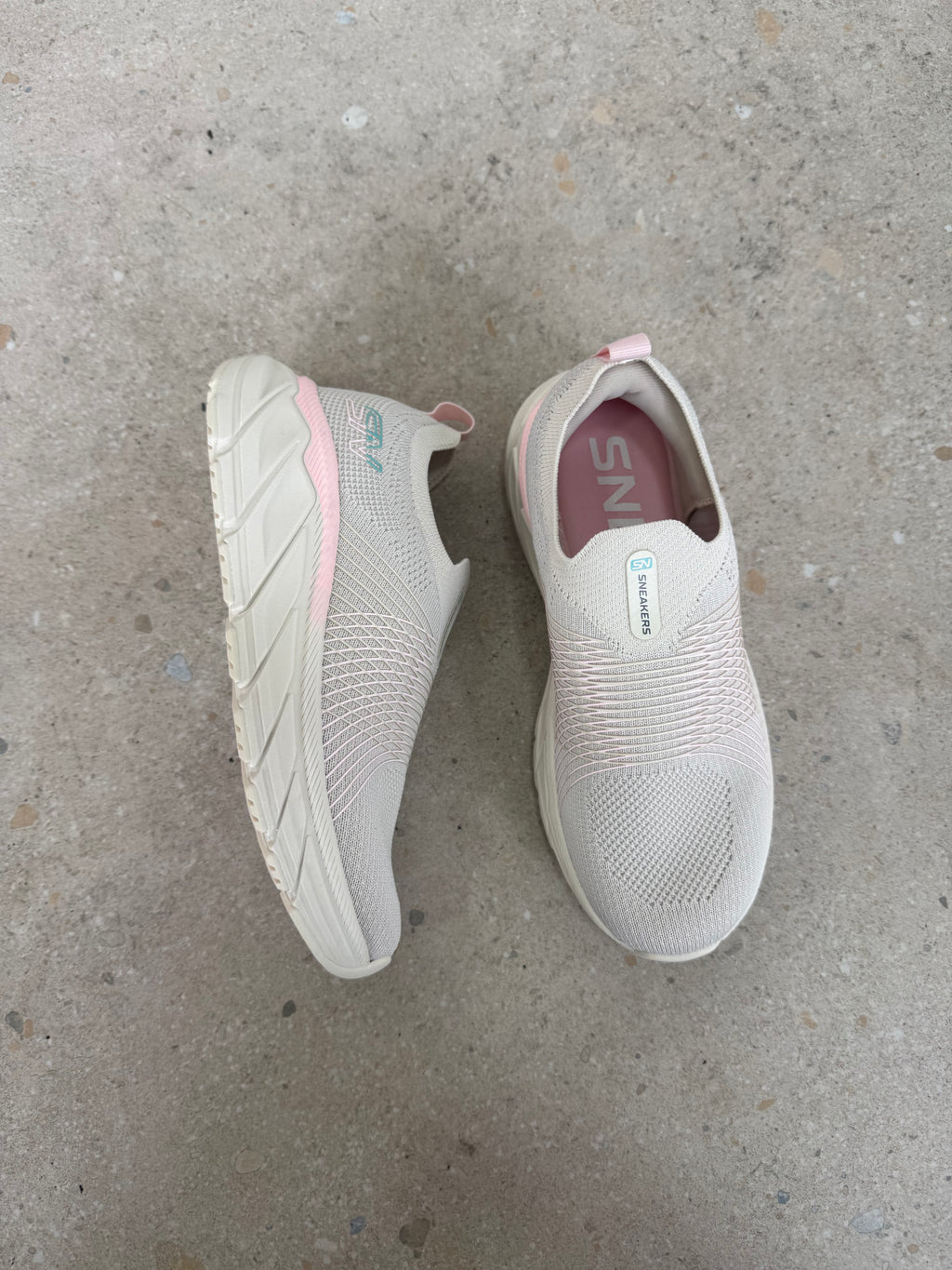 SNM115 OFFWHITE 14926
