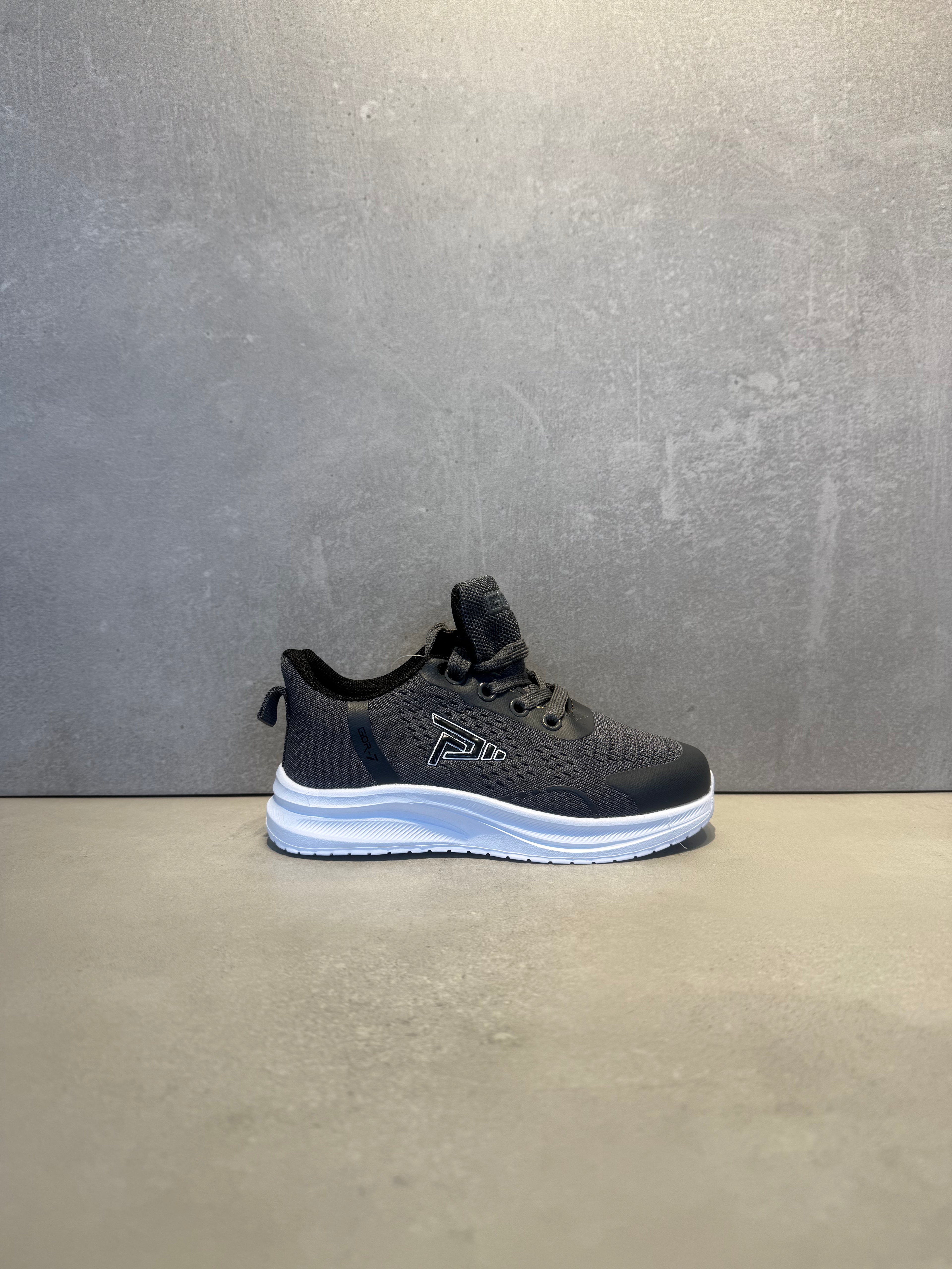Tenis 2073