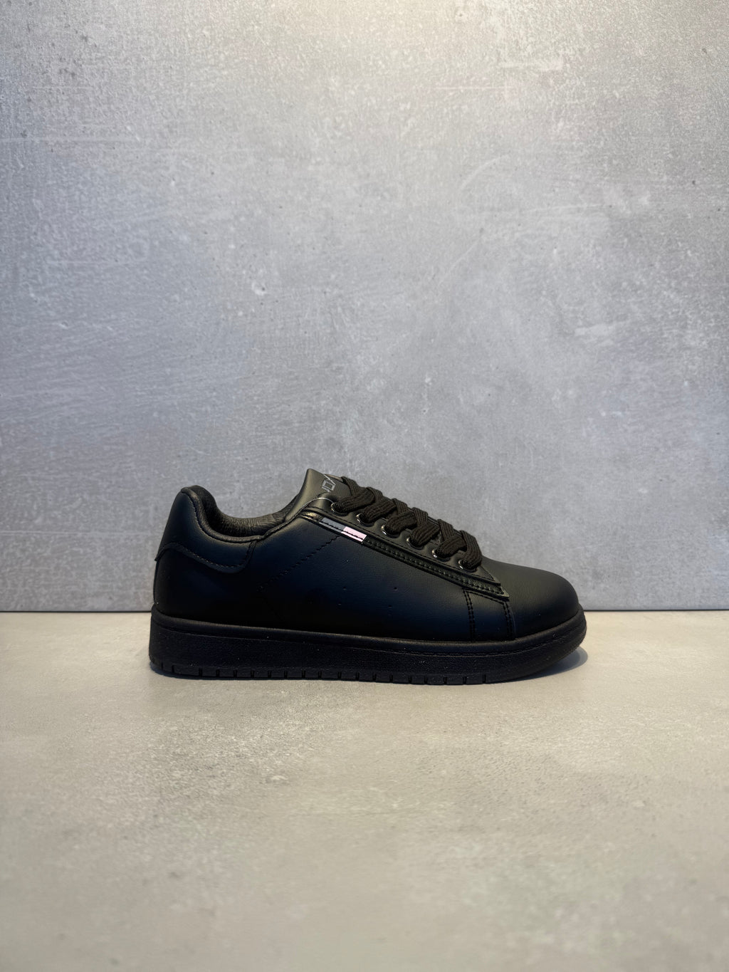 Tenis 2066