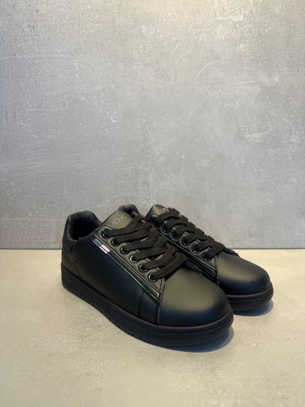 Tenis 2066