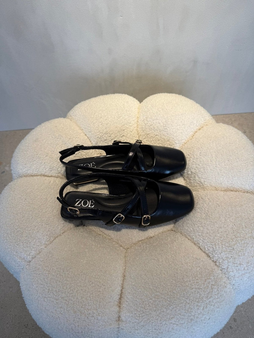 Bailarinas Negro 15073 Hebilla Slingback Tacón Bajo de mujer Zoé Brand Costa Rica - Calzado 365