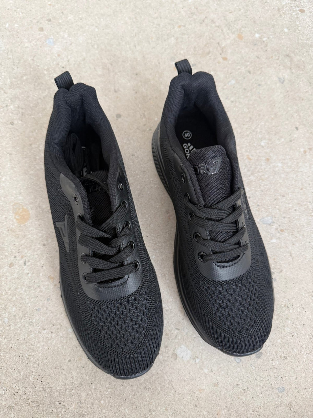 KG-1975M FULL BLACK 2069 - Calzado 365