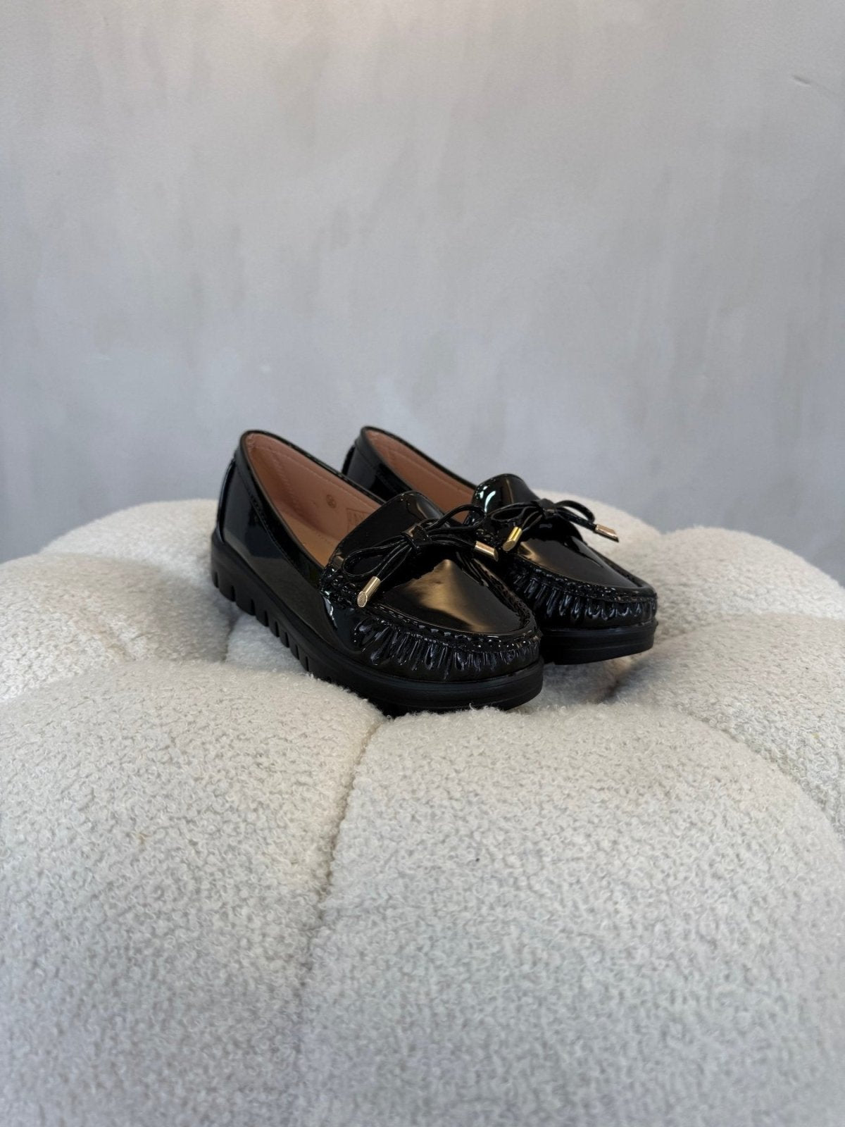 Mocasines Negro Charol 15156 Casual de mujer Costa Rica - Calzado 365