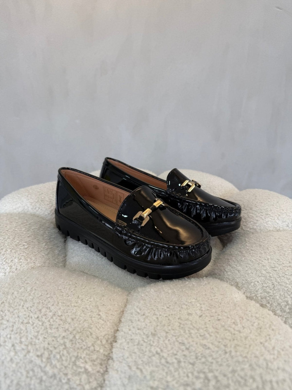 Mocasines Negro Charol 15160 Casual de mujer Costa Rica - Calzado 365