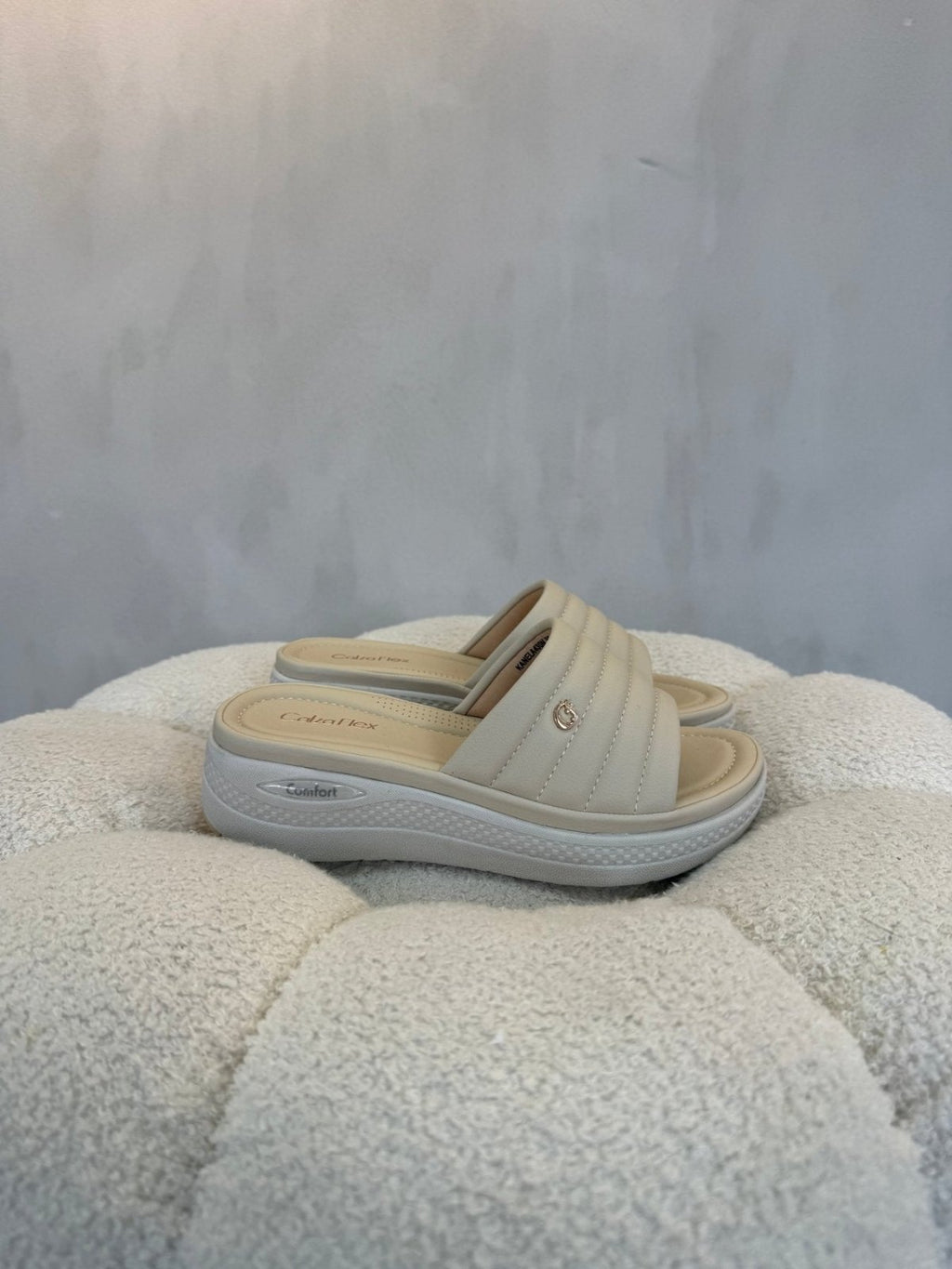 Sandalias Beige 15109 Casual de mujer Costa Rica - Calzado 365