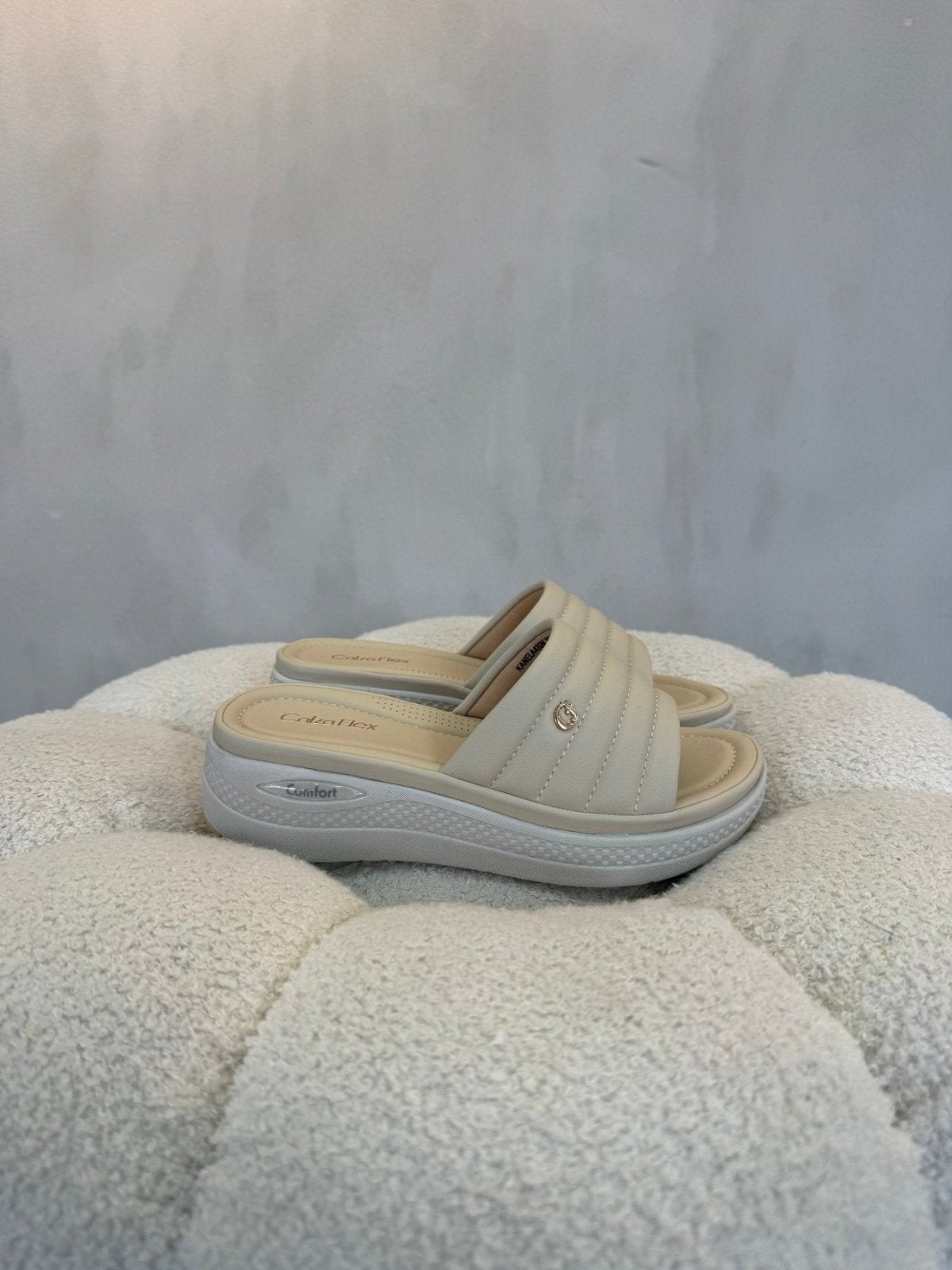 Sandalias Beige 15109 Casual de mujer Costa Rica - Calzado 365