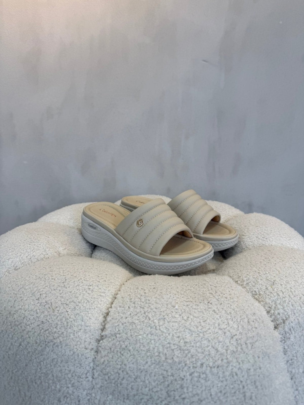 Sandalias Beige 15109 Casual de mujer Costa Rica - Calzado 365