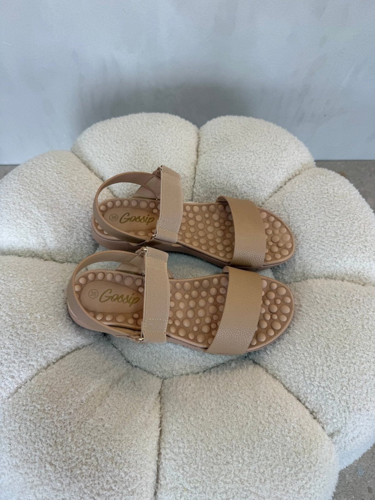 Sandalias Beige 15147 Correa Casual de mujer Costa Rica - Calzado 365