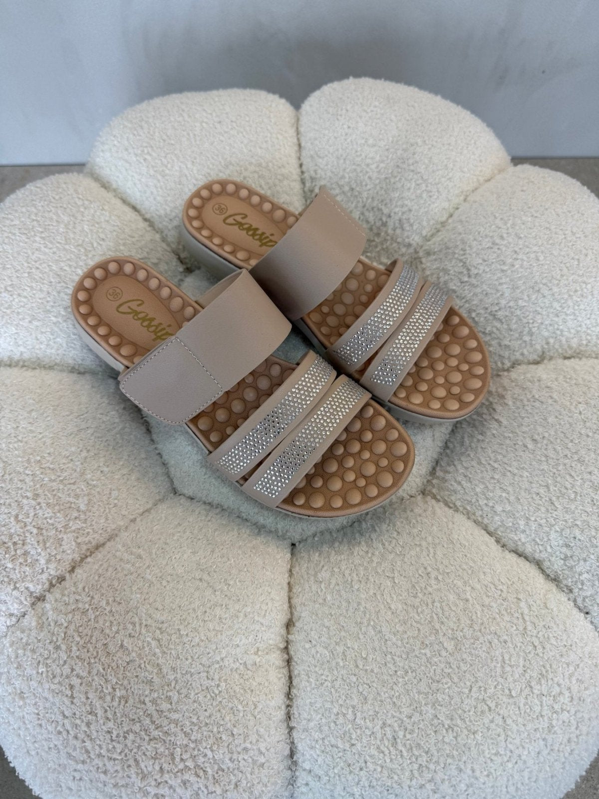 Sandalias Beige 15149 Brillos Correa Casual de mujer Costa Rica - Calzado 365