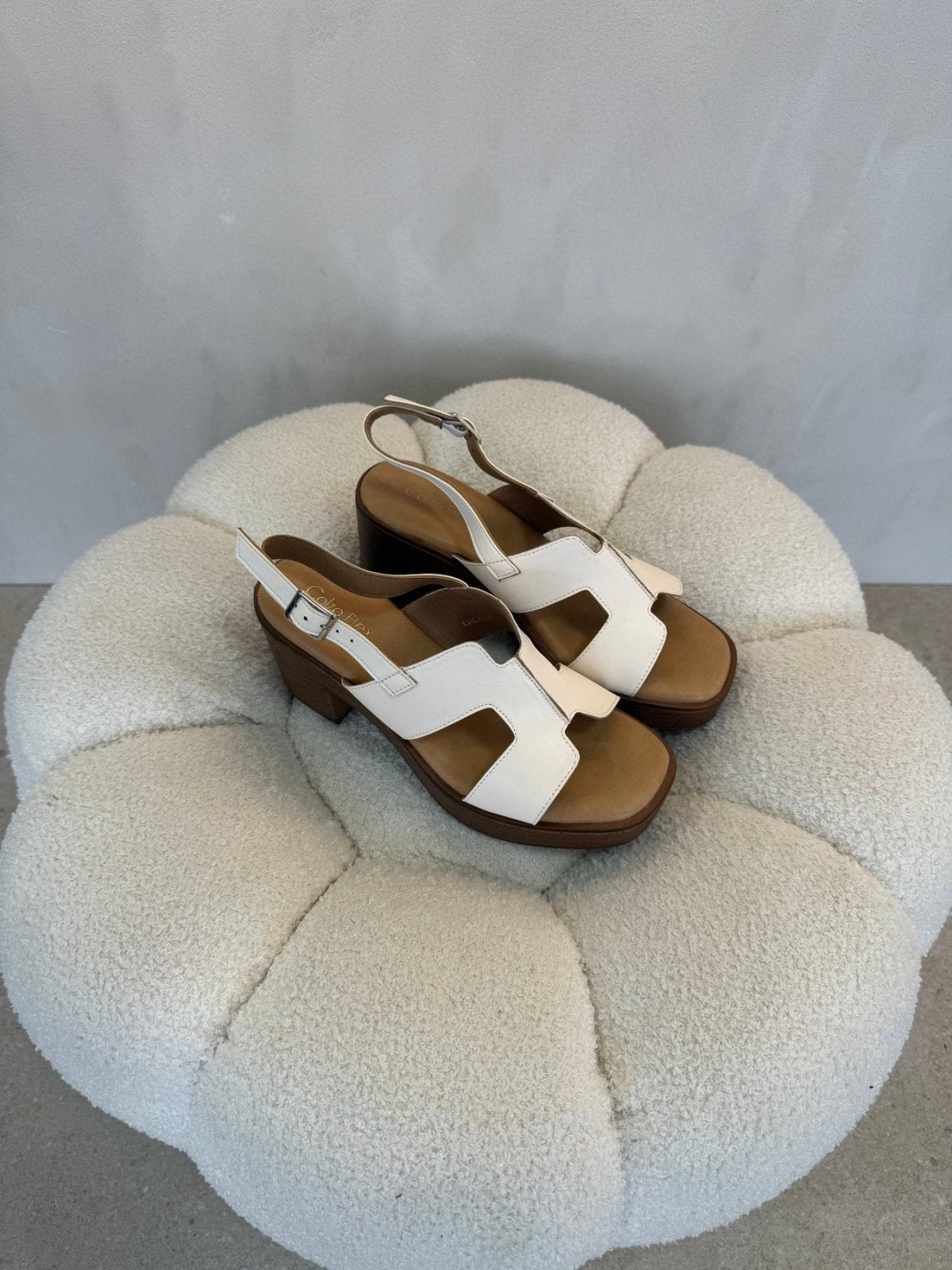 Sandalias Blanco Plataforma 15128 Tacón Medio Correa de mujer Costa Rica - Calzado 365