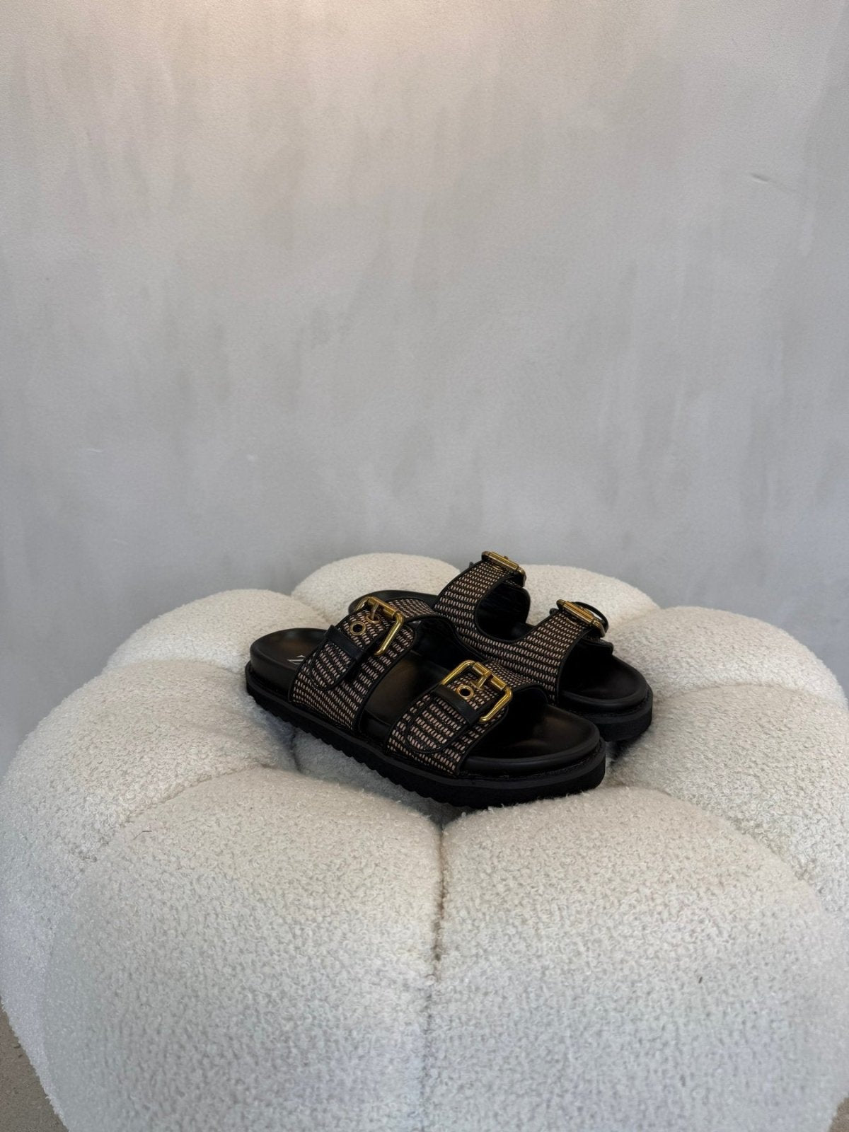 Sandalias Negro 15069 Hebilla Casual de mujer Costa Rica - Calzado 365