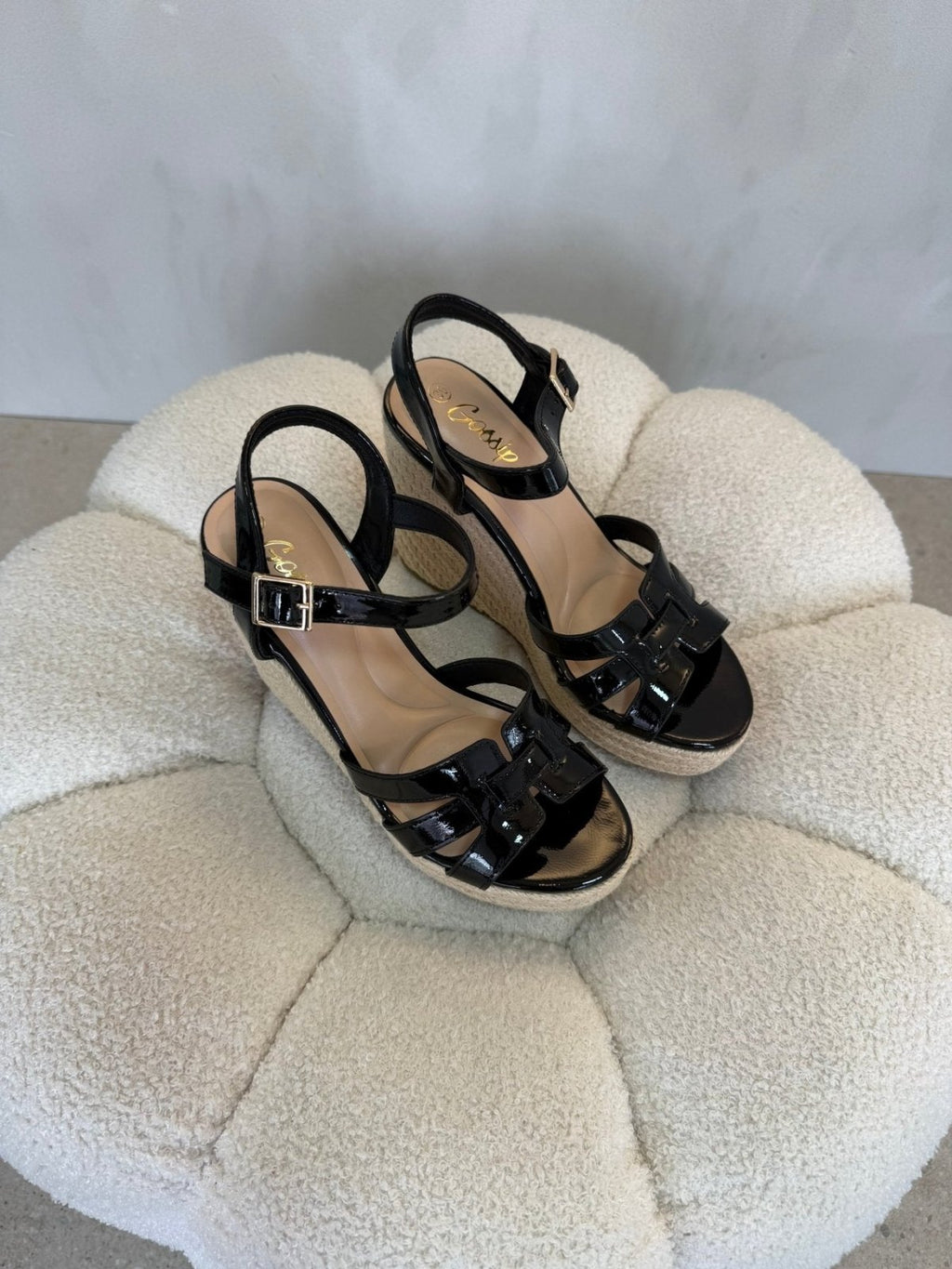 Sandalias Negro Charol Cuña 15135 Hebilla de mujer Costa Rica - Calzado 365