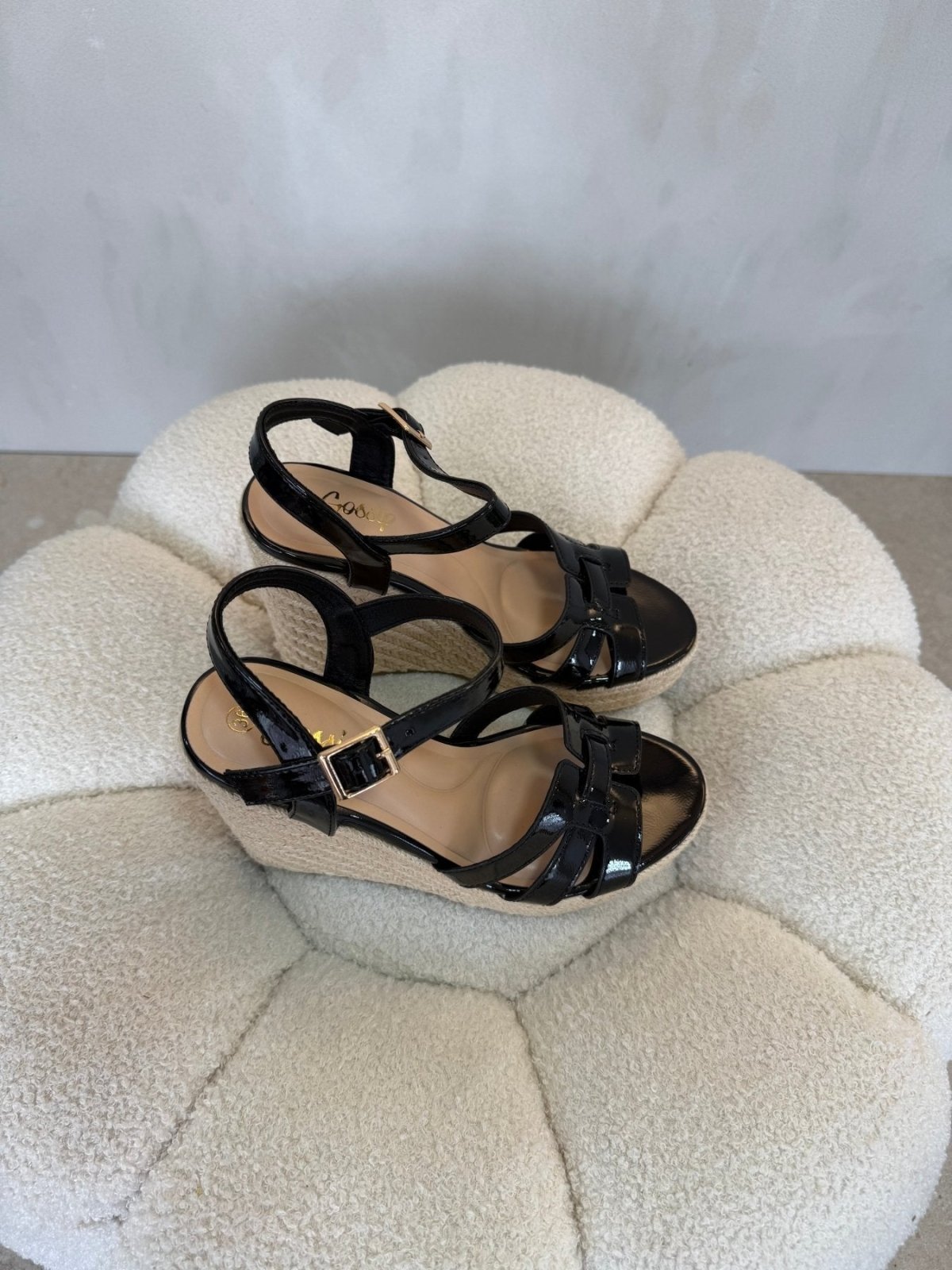 Sandalias Negro Charol Cuña 15135 Hebilla de mujer Costa Rica - Calzado 365