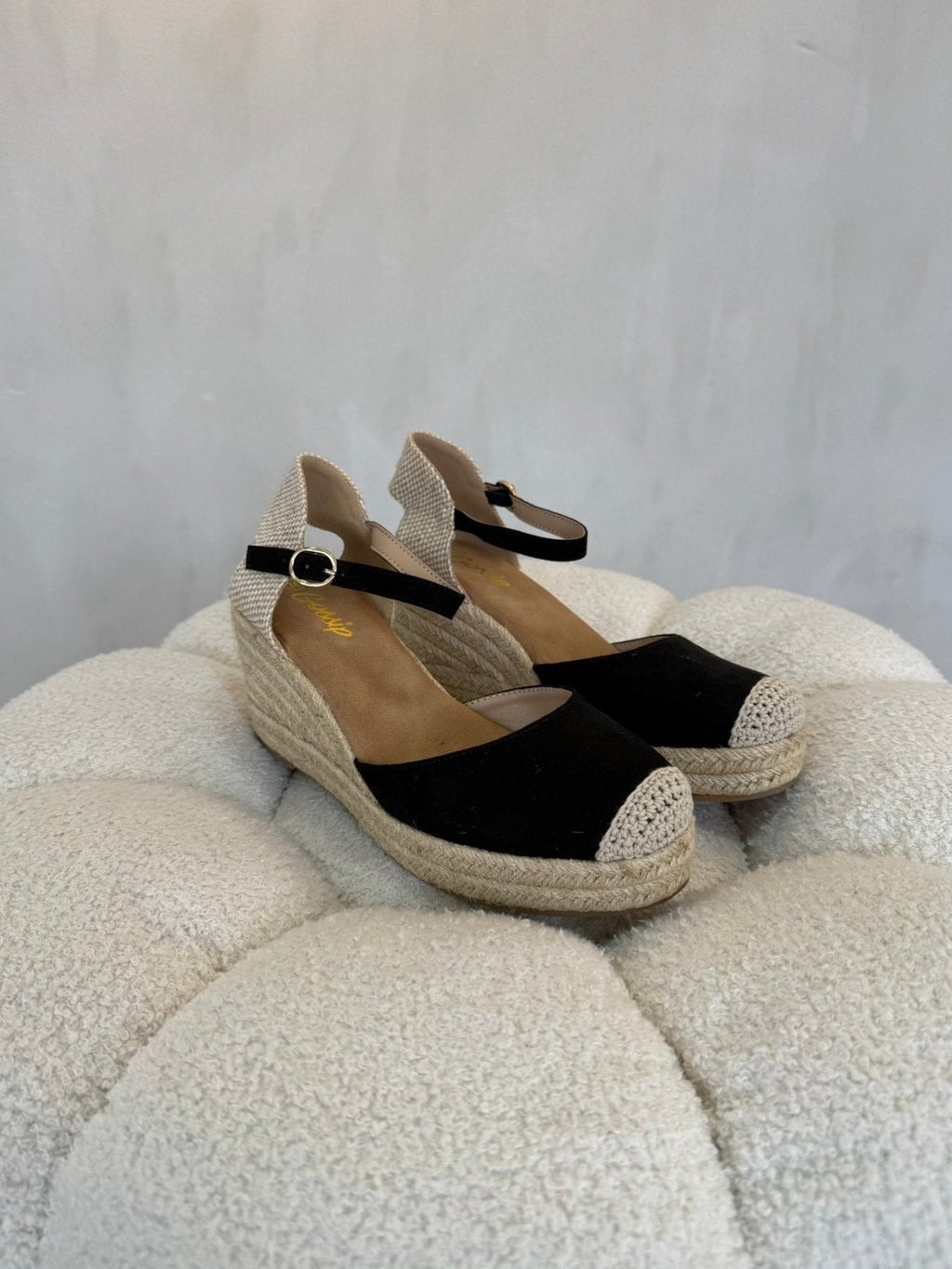 Sandalias Negro Cuña 15132 Hebilla Correa de mujer Costa Rica - Calzado 365