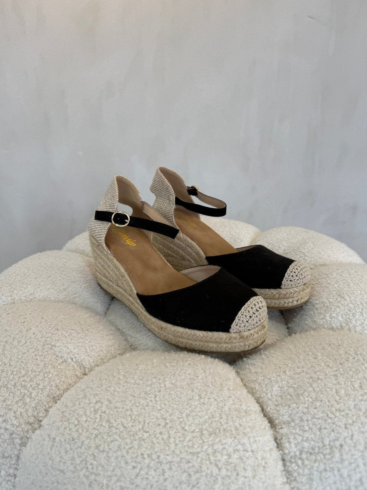 Sandalias Negro Cuña 15132 Hebilla Correa de mujer Costa Rica - Calzado 365