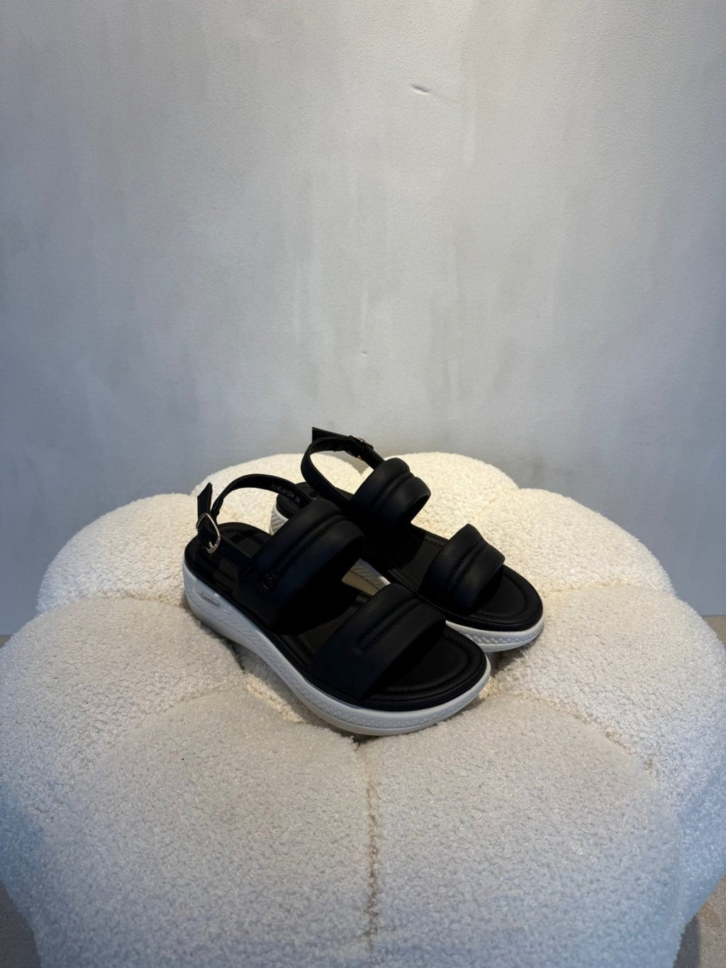 Sandalias Negro Plataforma 15102 Hebilla Correa Casual de mujer Costa Rica - Calzado 365