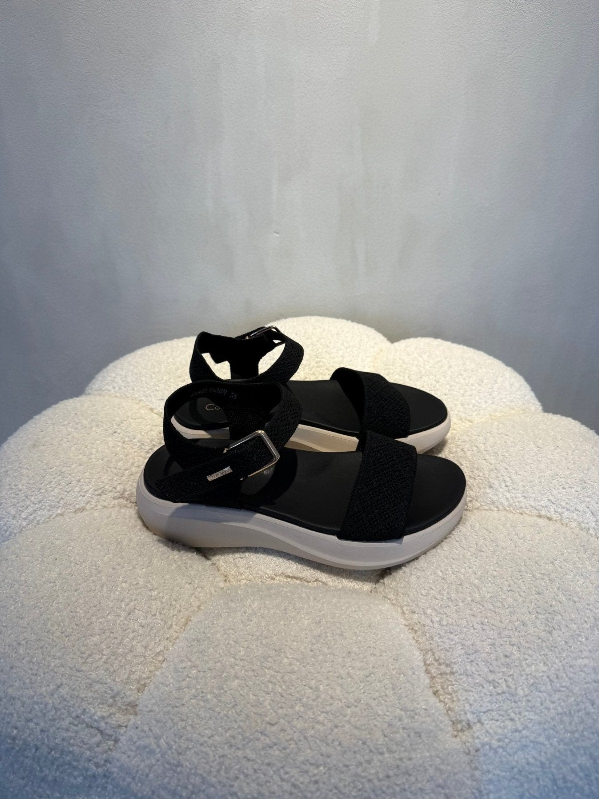 Sandalias Negro Plataforma 15115 Hebilla Correa Casual de mujer Costa Rica - Calzado 365