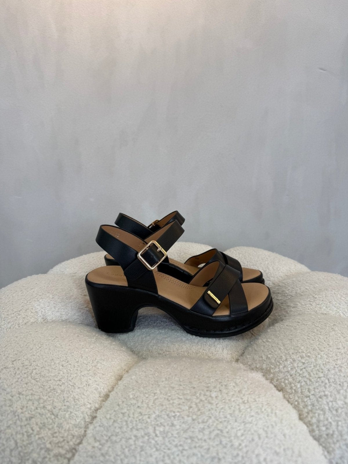 Sandalias Negro Plataforma 15121 Tacón Medio Hebilla Correa Casual de mujer Costa Rica - Calzado 365