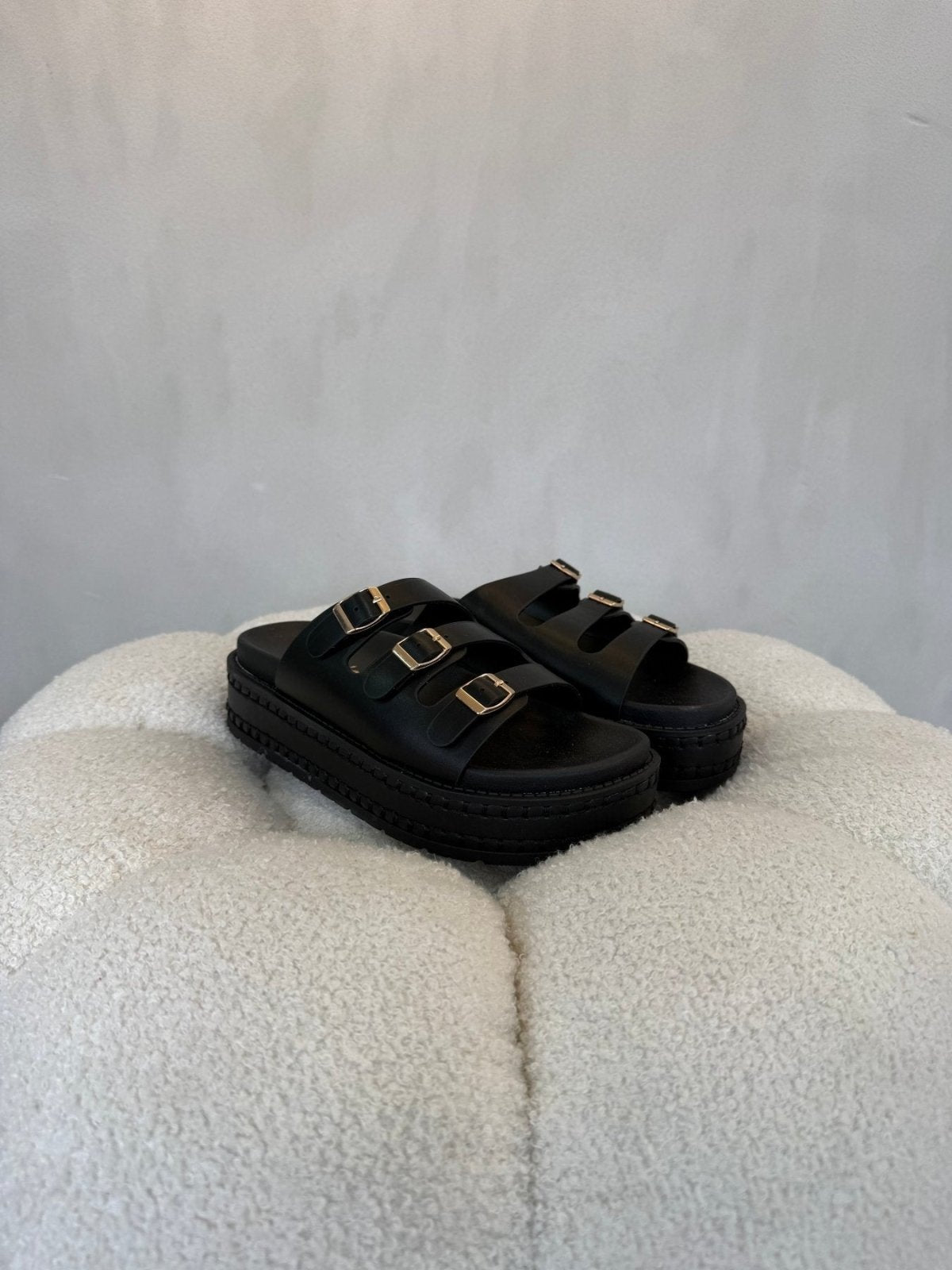 Sandalias Negro Plataforma 15142 Hebilla de mujer Costa Rica - Calzado 365