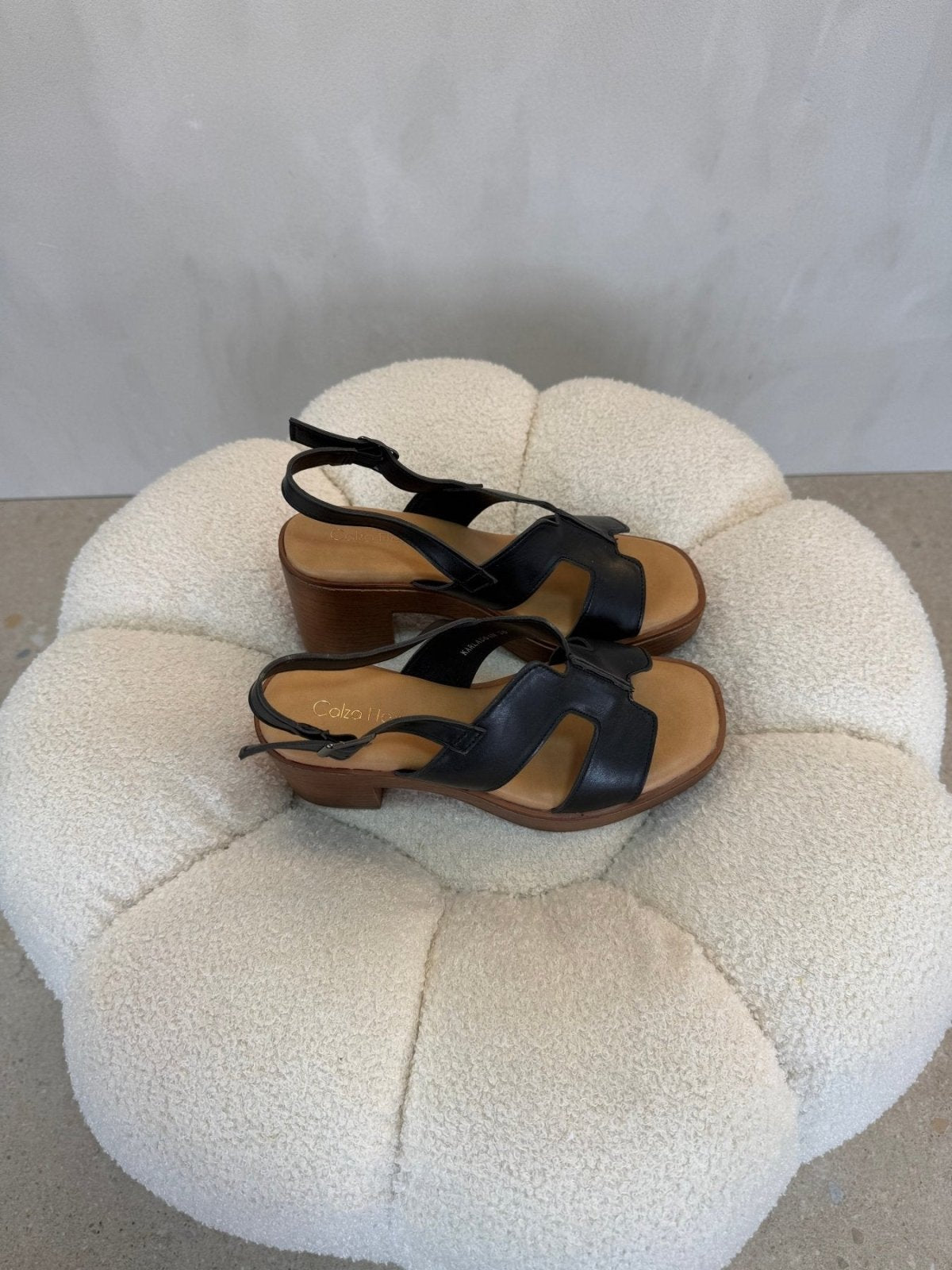 Sandalias Negro Tacón Medio 15126 Correa Casual de mujer Costa Rica - Calzado 365