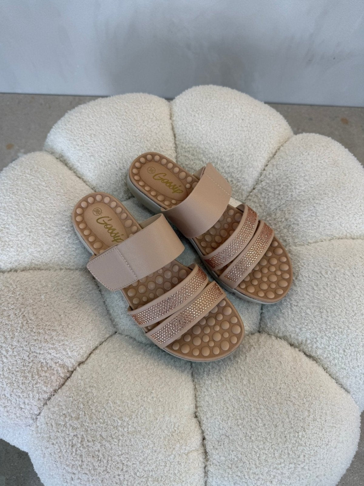 Sandalias Nude Charol 15150 Brillos Correa Casual de mujer Costa Rica - Calzado 365