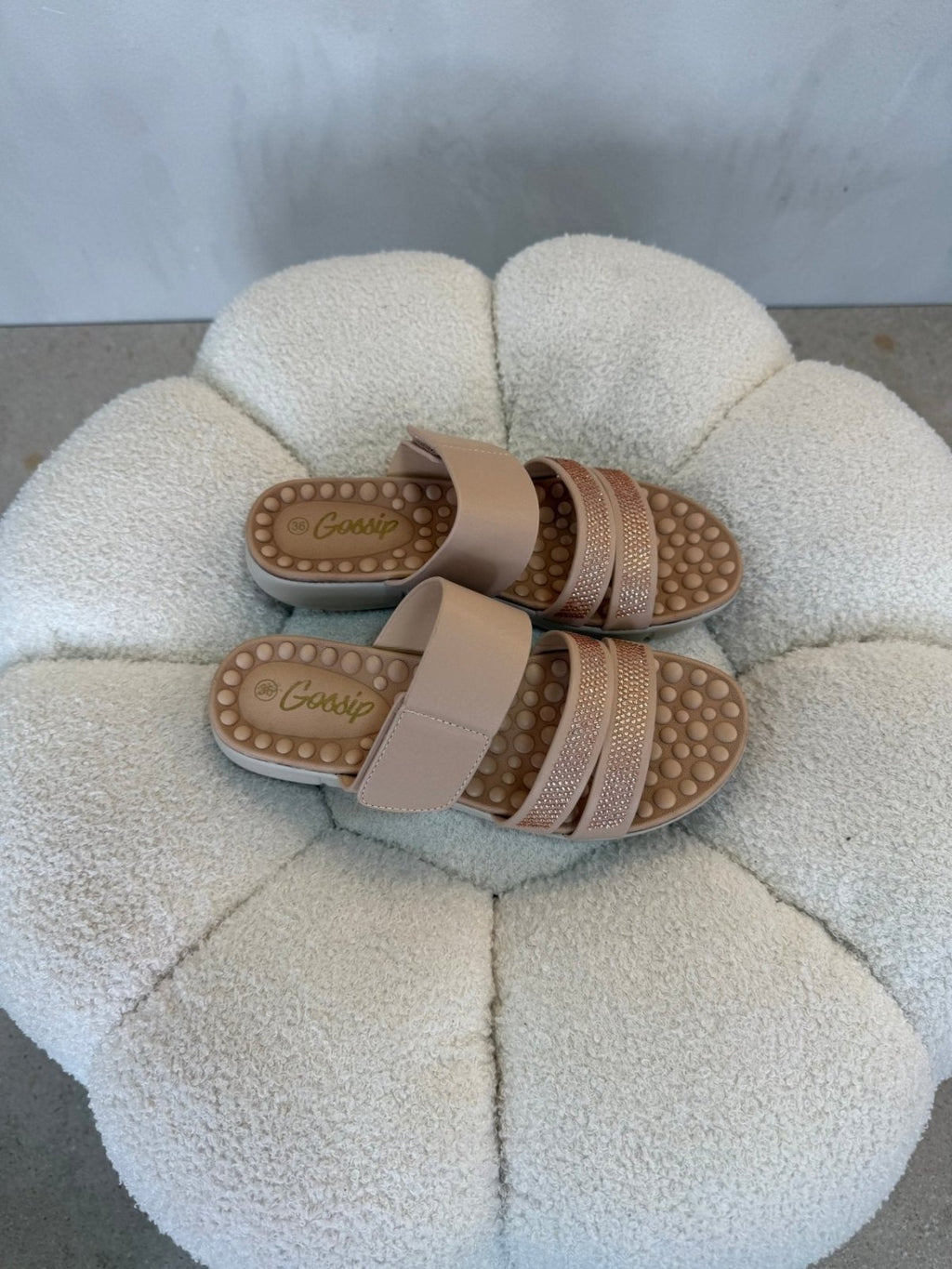 Sandalias Nude Charol 15150 Brillos Correa Casual de mujer Costa Rica - Calzado 365