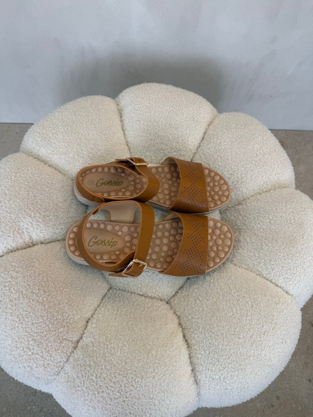 Sandalias Tan 15152 Hebilla Casual de mujer Costa Rica - Calzado 365