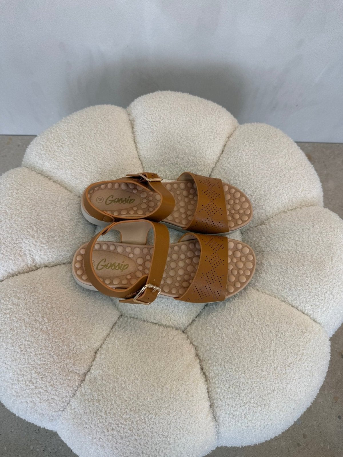 Sandalias Tan 15152 Hebilla Casual de mujer Costa Rica - Calzado 365