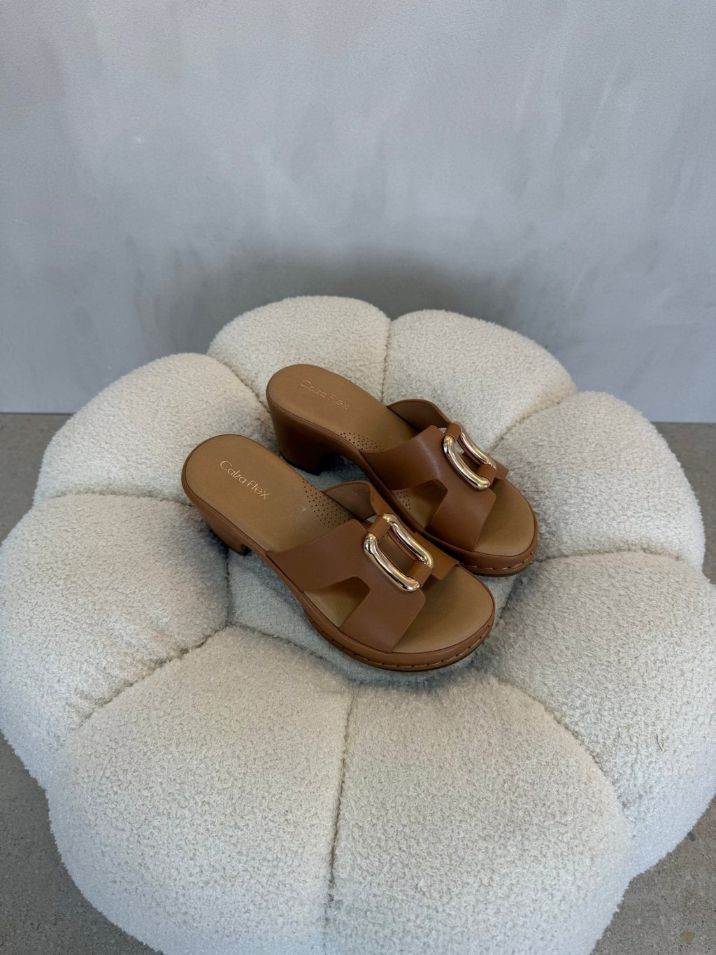 Sandalias Tan Cuña 15125 Casual de mujer Costa Rica - Calzado 365