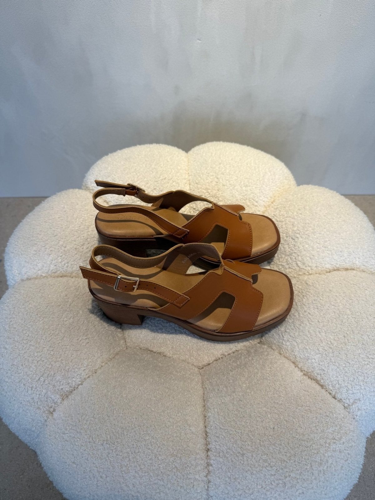 Sandalias Tan Tacón Medio 15127 Correa de mujer Costa Rica - Calzado 365