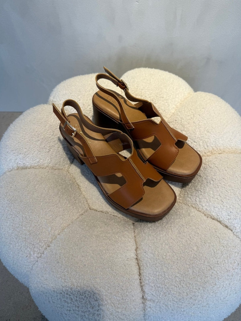 Sandalias Tan Tacón Medio 15127 Correa de mujer Costa Rica - Calzado 365
