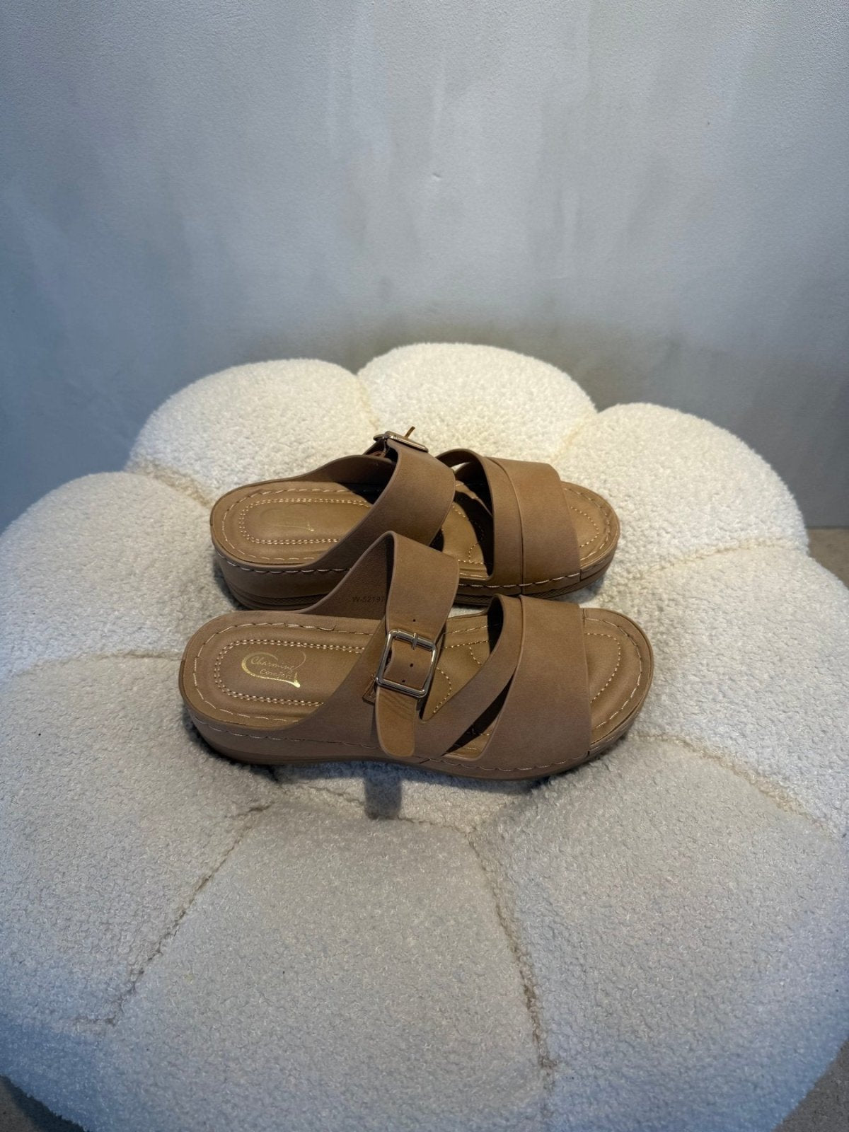 Sandalias Taupe 15207 Hebilla Correa Casual de mujer Costa Rica - Calzado 365