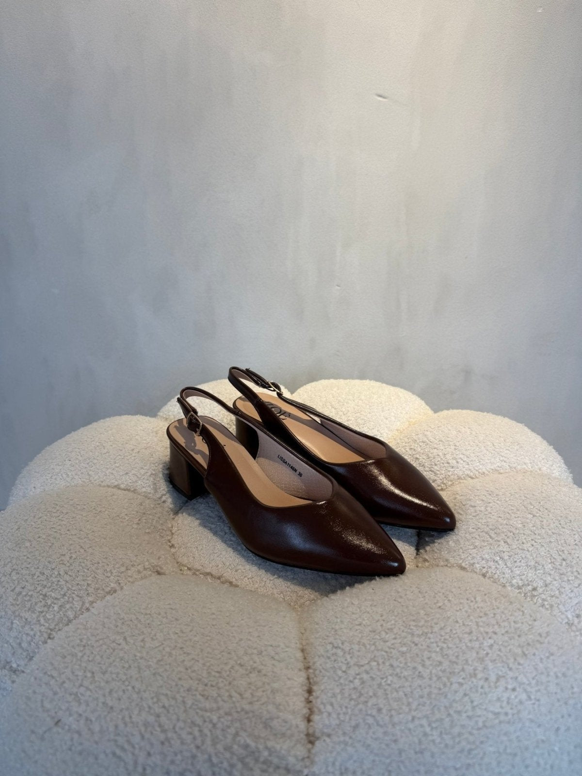 Tacones 15090 Tacón Medio Punta Fina Slingback de mujer Costa Rica - Calzado 365