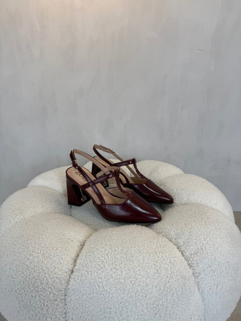 Tacones Burgundy Charol 15095 Hebilla Tacón Alto Punta Fina de mujer Costa Rica - Calzado 365