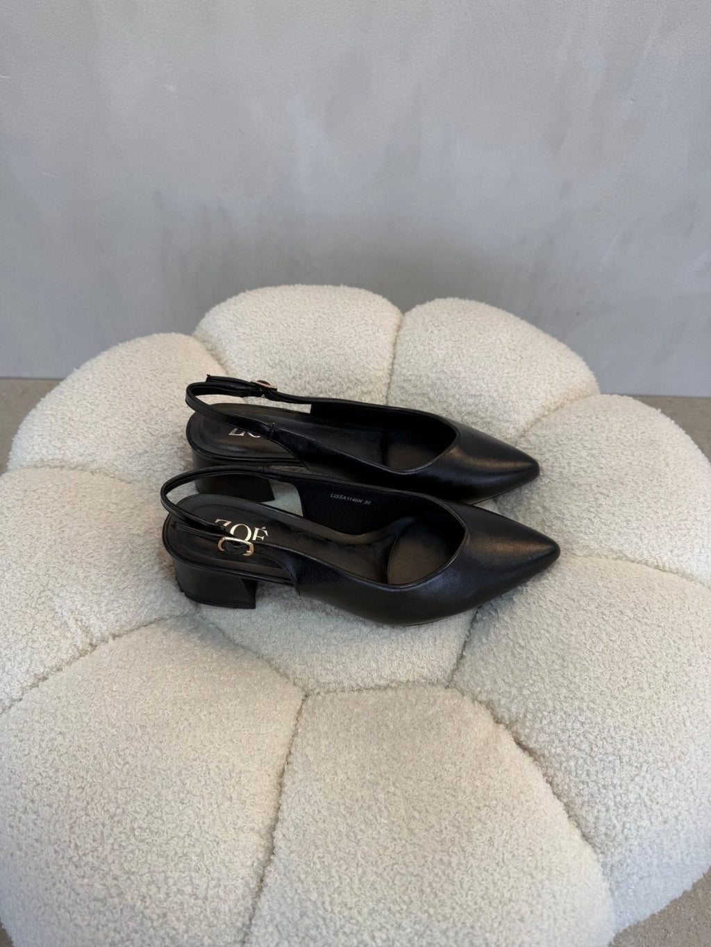 Tacones Negro 15088 Tacón Medio Punta Fina Slingback de mujer Zoé Brand Costa Rica - Calzado 365